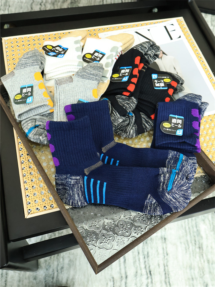 吸湿排汗抗菌防臭！短袜