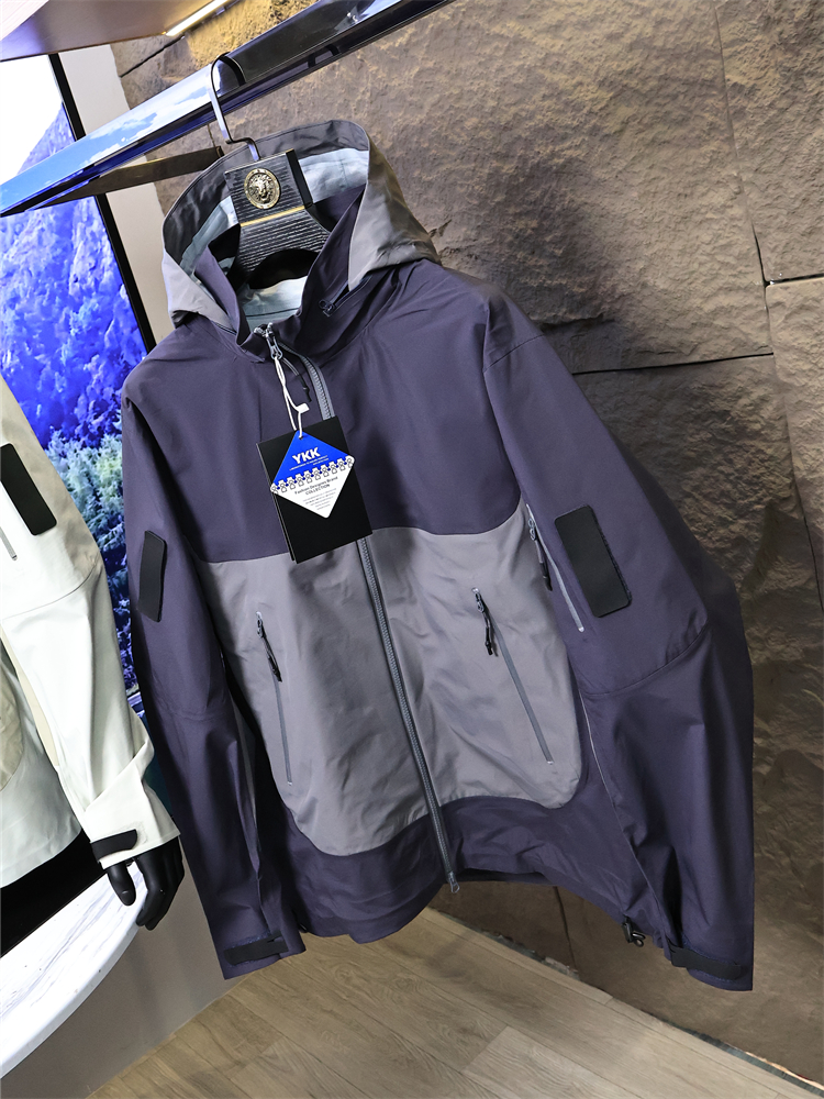 茑系【全天候户外柜1W+！夹克