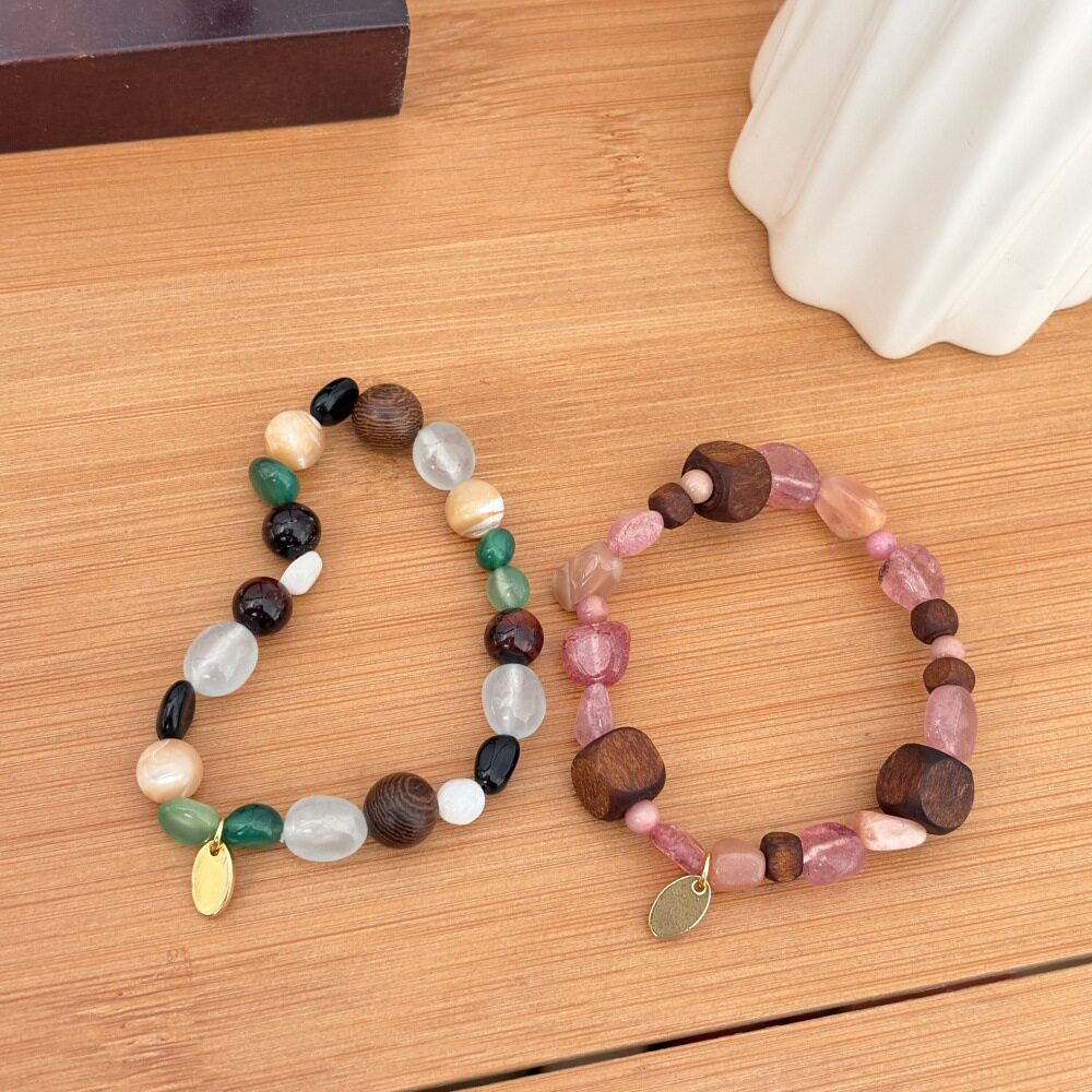 浪漫满屋草莓晶太阳石手链春夏小众文艺玛瑙蓝虎眼石串珠手环手饰