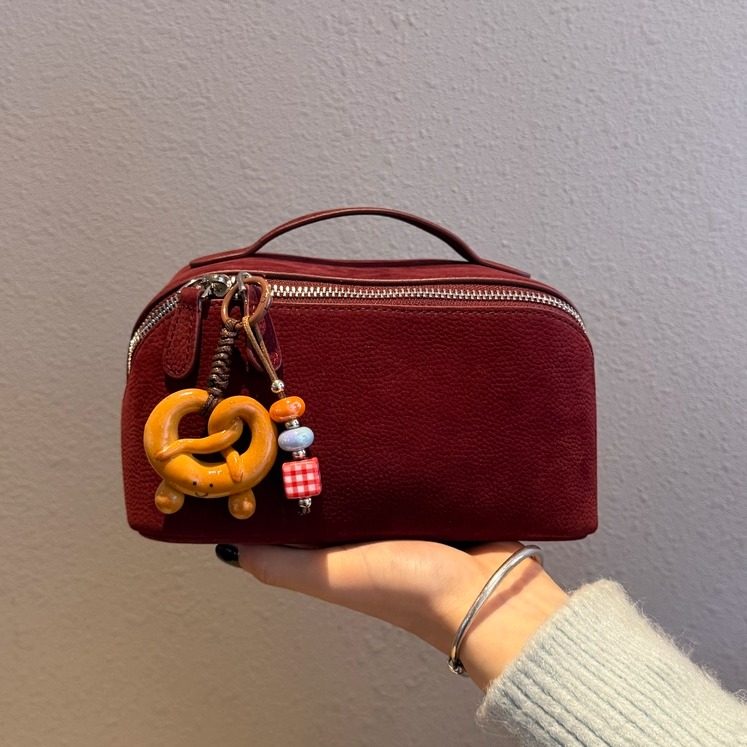 头层磨砂牛皮化妆包大