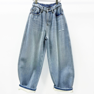牛道途2025冬季新款浅蓝加绒加厚宽松牛仔女弯刀裤显瘦香蕉裤百搭