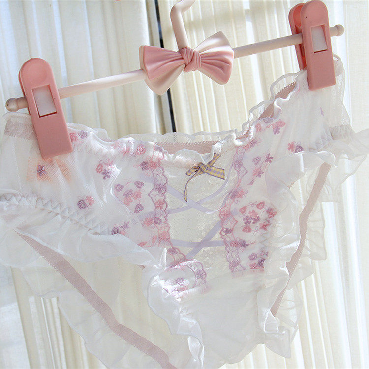 25元包邮 花朵刺绣甜美纯欲木耳花边网纱透视清纯女内裤低腰包臀,女士内衣/男士内衣/家居服,女三角裤,淘宝优惠券,粉丝福利购,淘宝优惠卷