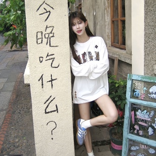 美式 上衣 复古民族风小香贴布长袖 t恤女国潮设计感小众情侣打底衫