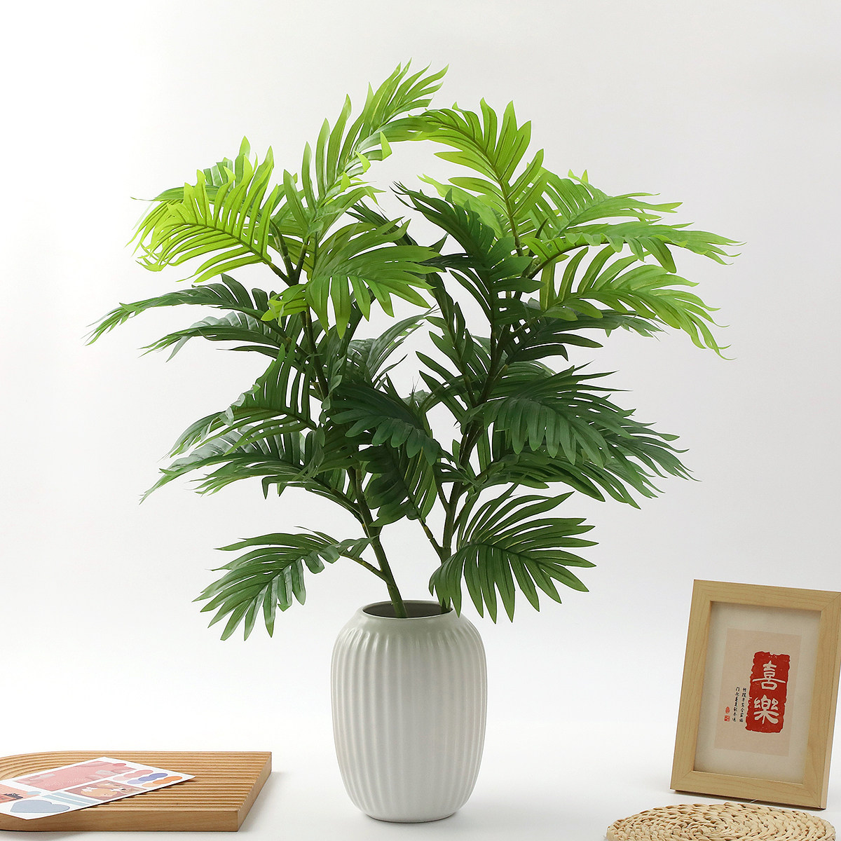仿真绿植落地装饰假树枝散尾葵叶图片