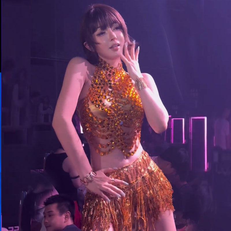 酒吧夜店DJ辣妹性感挂脖亮片流苏套装女夜店舞台演出服露背装女装图片