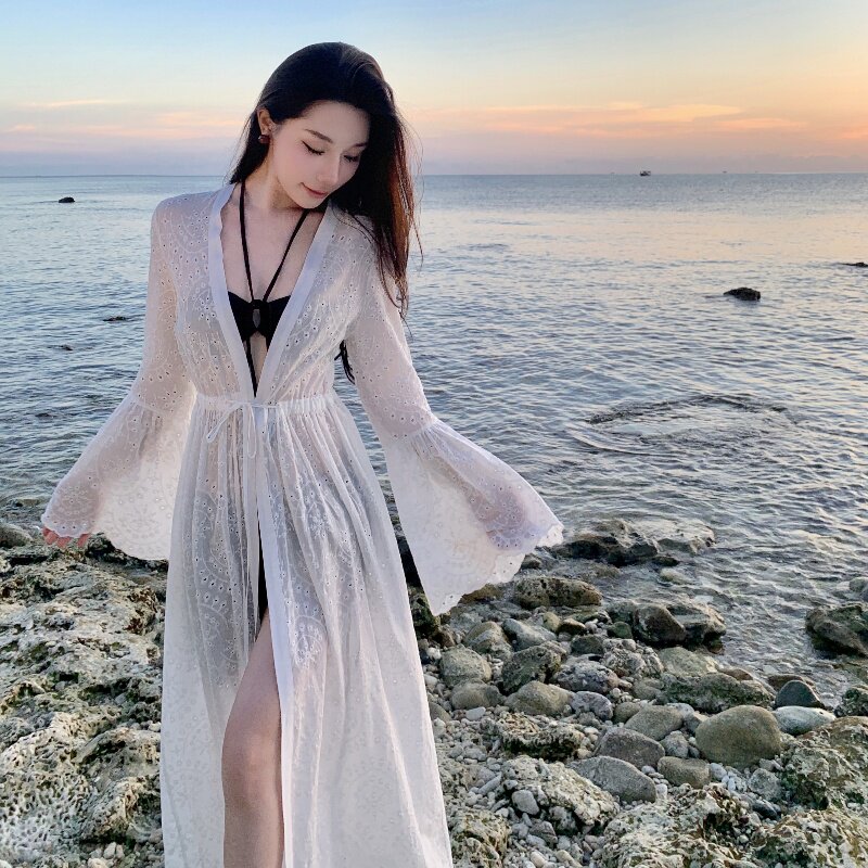 FREH UP法式镂空开衫外套女喇叭袖休闲度假风长款刺绣超仙连衣裙