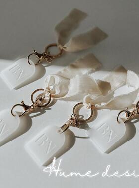 定制文字钥匙扣婚礼签到牌宴会宾客餐盘席位卡公司商务客户伴手礼