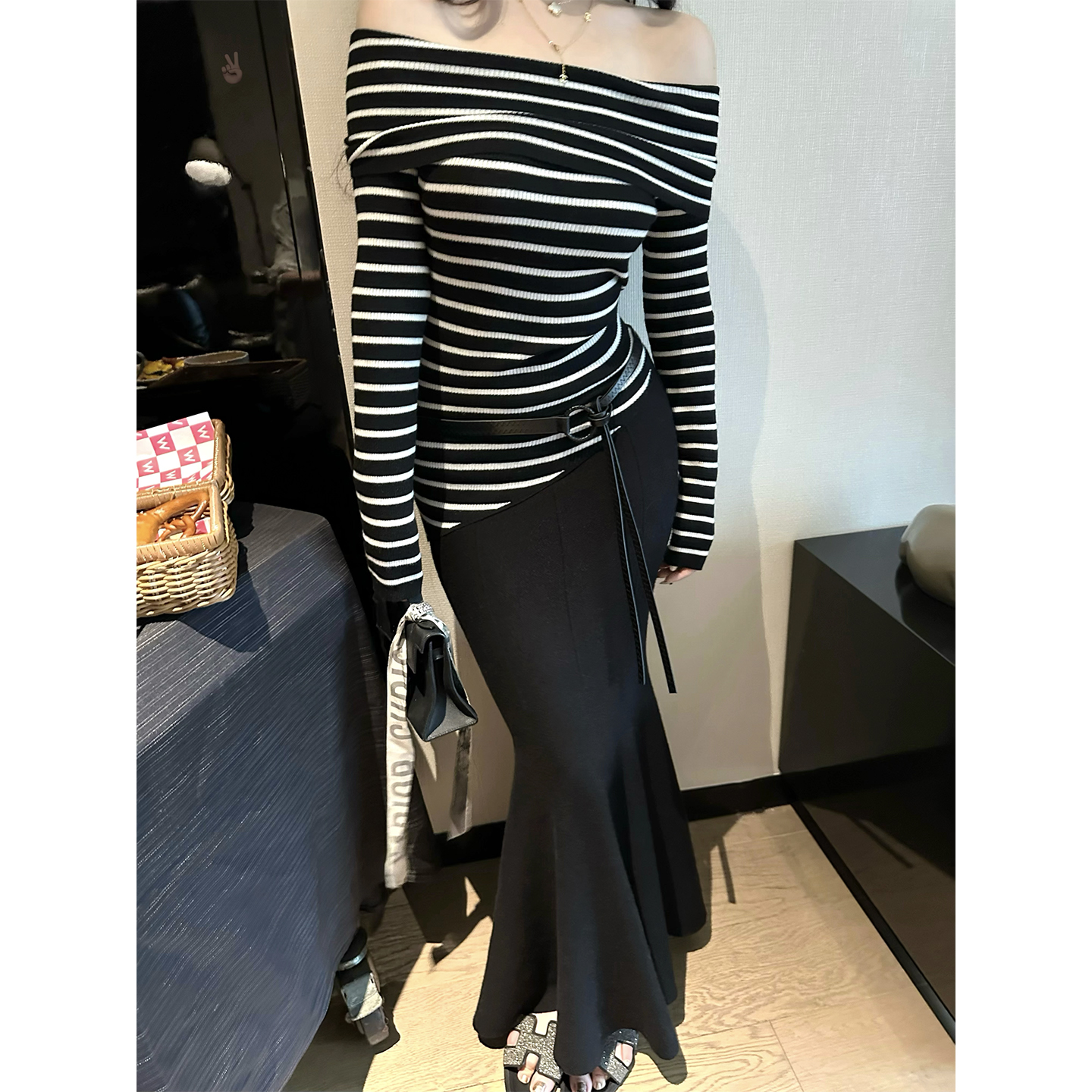 2025“S”曲线高腰鱼尾包臀裙