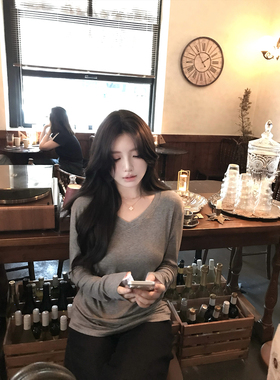 【随性周末】MISS CHANGE/天丝澳洲羊毛舒服/宽松显瘦V领面膜T恤