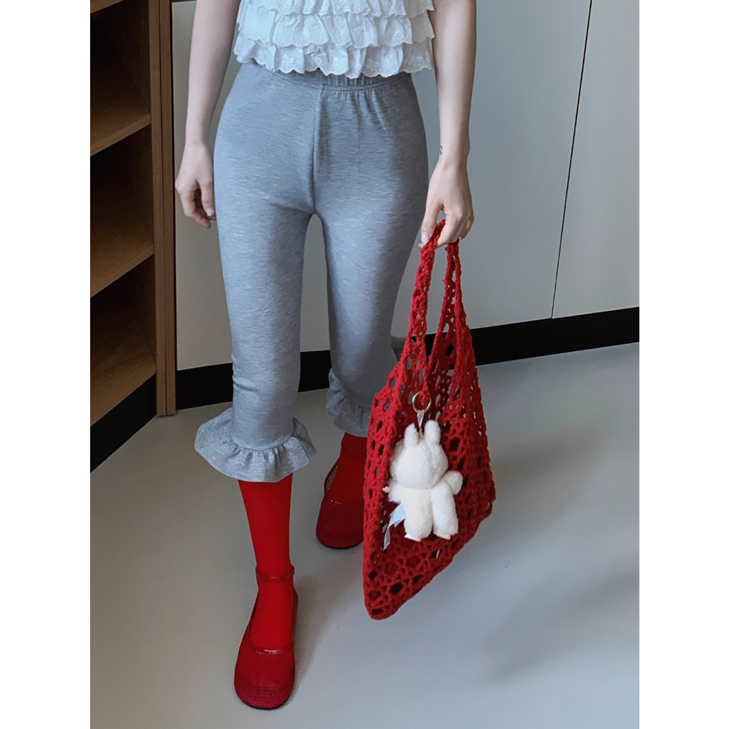 早秋松紧腰木耳花边微喇七分裤女