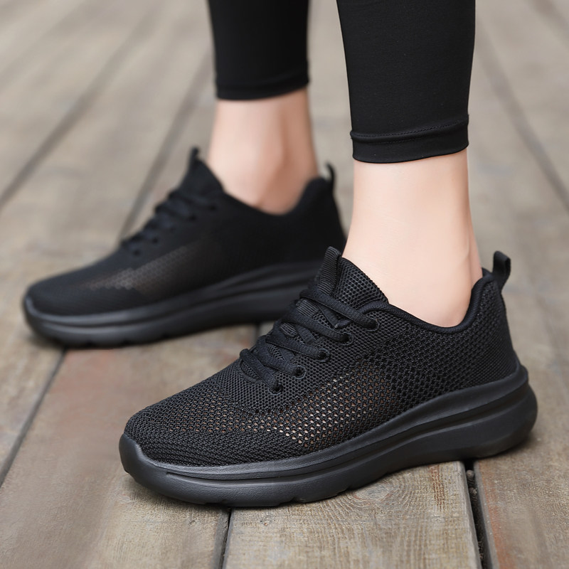 新款运动鞋男鞋2026夏季镂空网面透气跑步鞋轻便软底休闲鞋黑色鞋