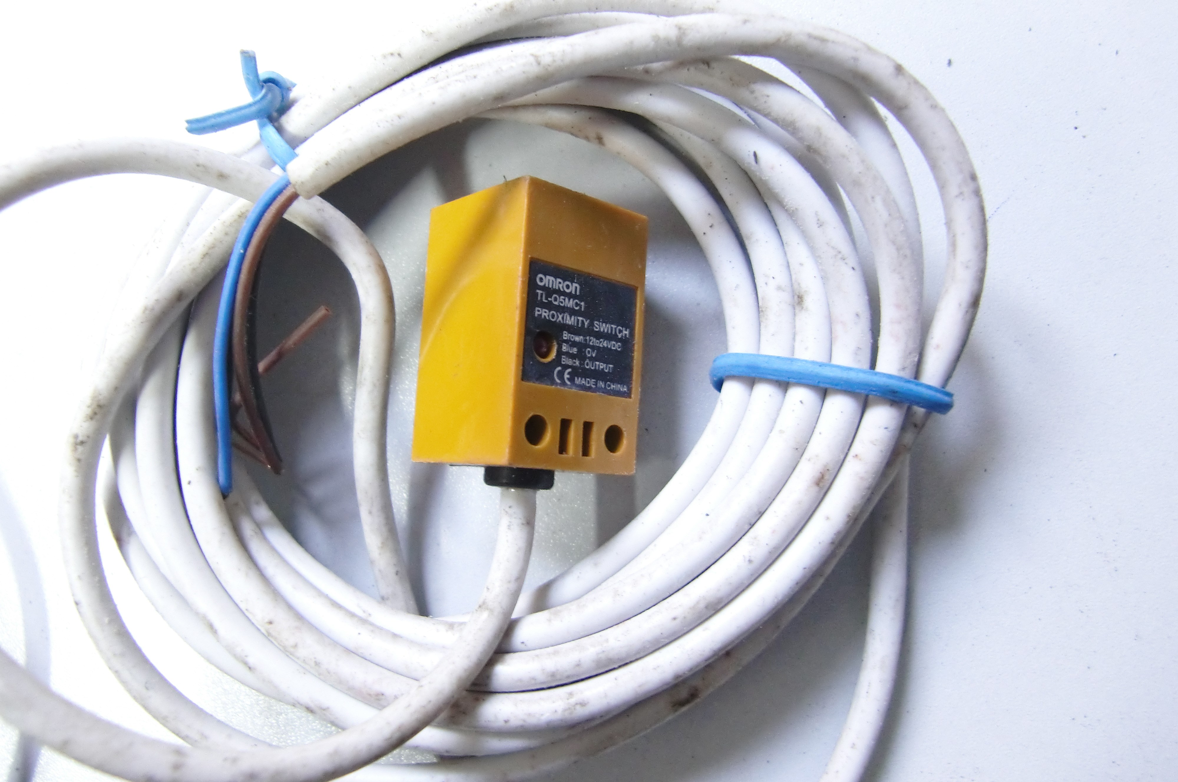 tl-q5mc1  欧姆龙传感器