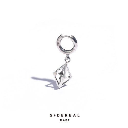 siderealmade镂空十字星银耳环