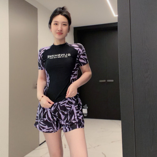 笑姐【薰衣草】新款时尚印花游泳衣女大码分体平角裤保守短袖遮肉