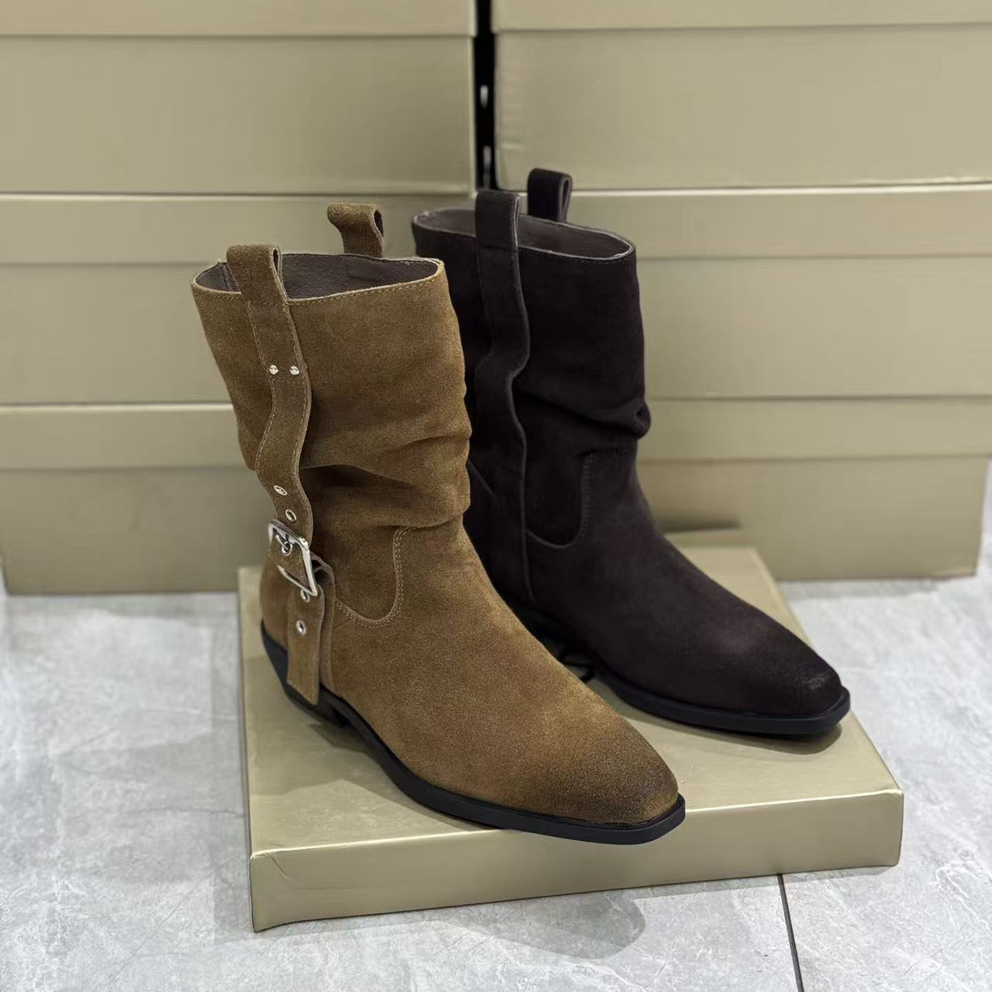 诗路花语西部牛仔靴女2025年秋冬新款真皮中筒复古潮流时尚堆堆靴