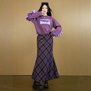 温柔高知穿搭时尚套裙女秋洋气减龄紫色卫衣格子半身裙两件套
