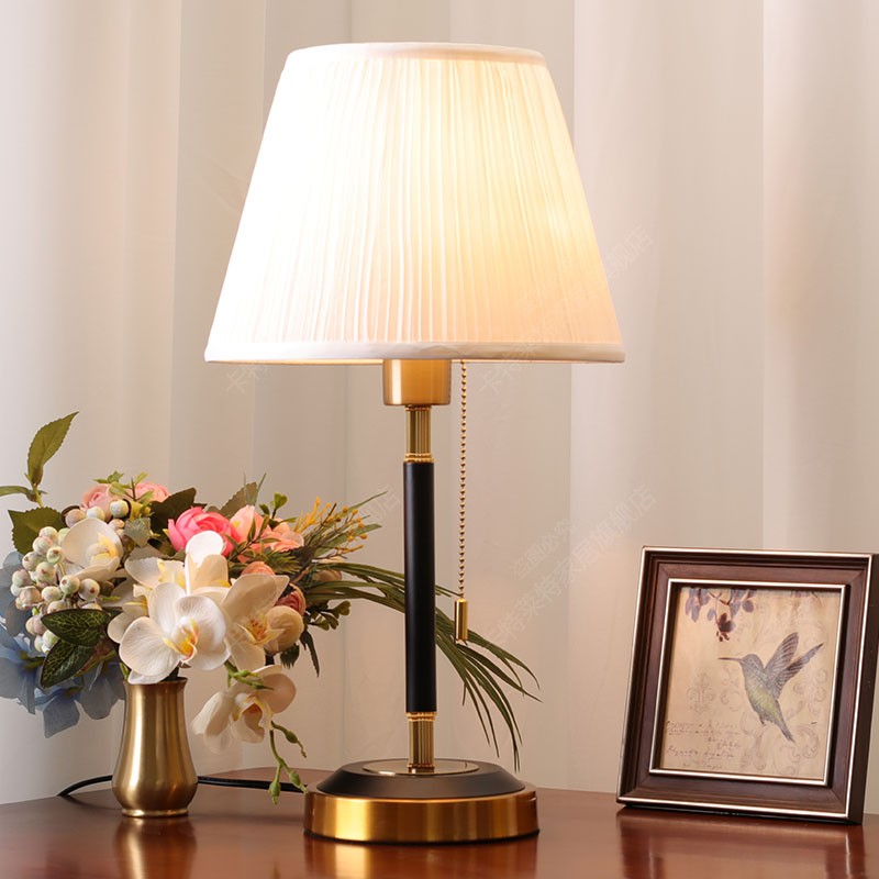 卧室床头柜台灯ins少女轻奢北欧