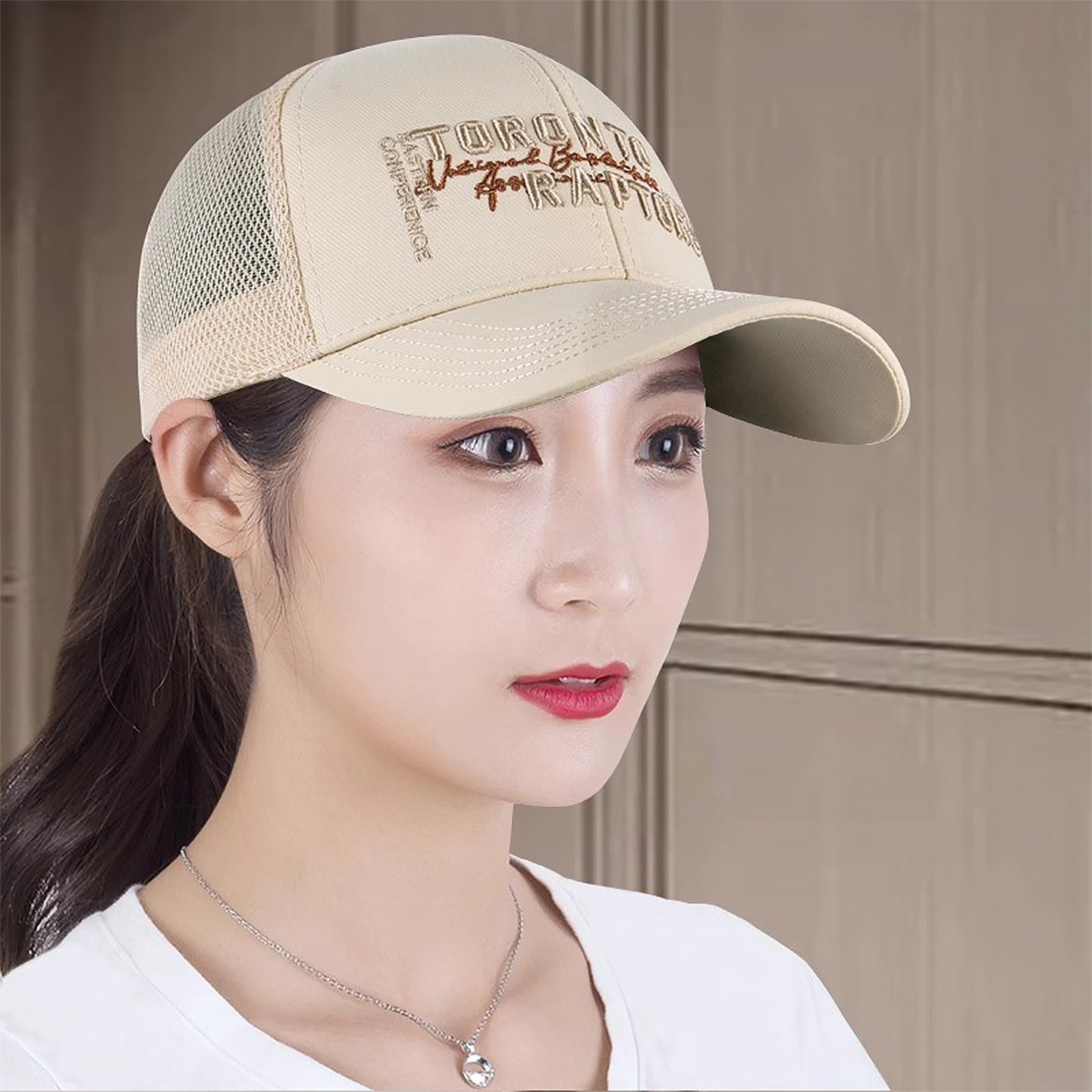 棒球网眼透气时尚防晒显脸小帽子图片