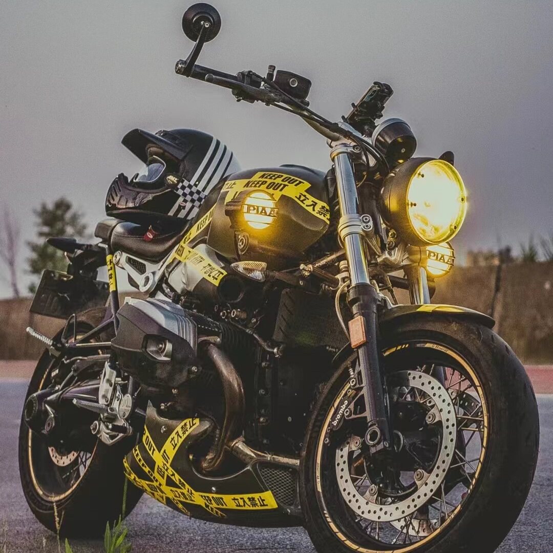 复古摩托车射灯日本piaa led进口改装辅助灯高颜值黄金眼雾灯机车