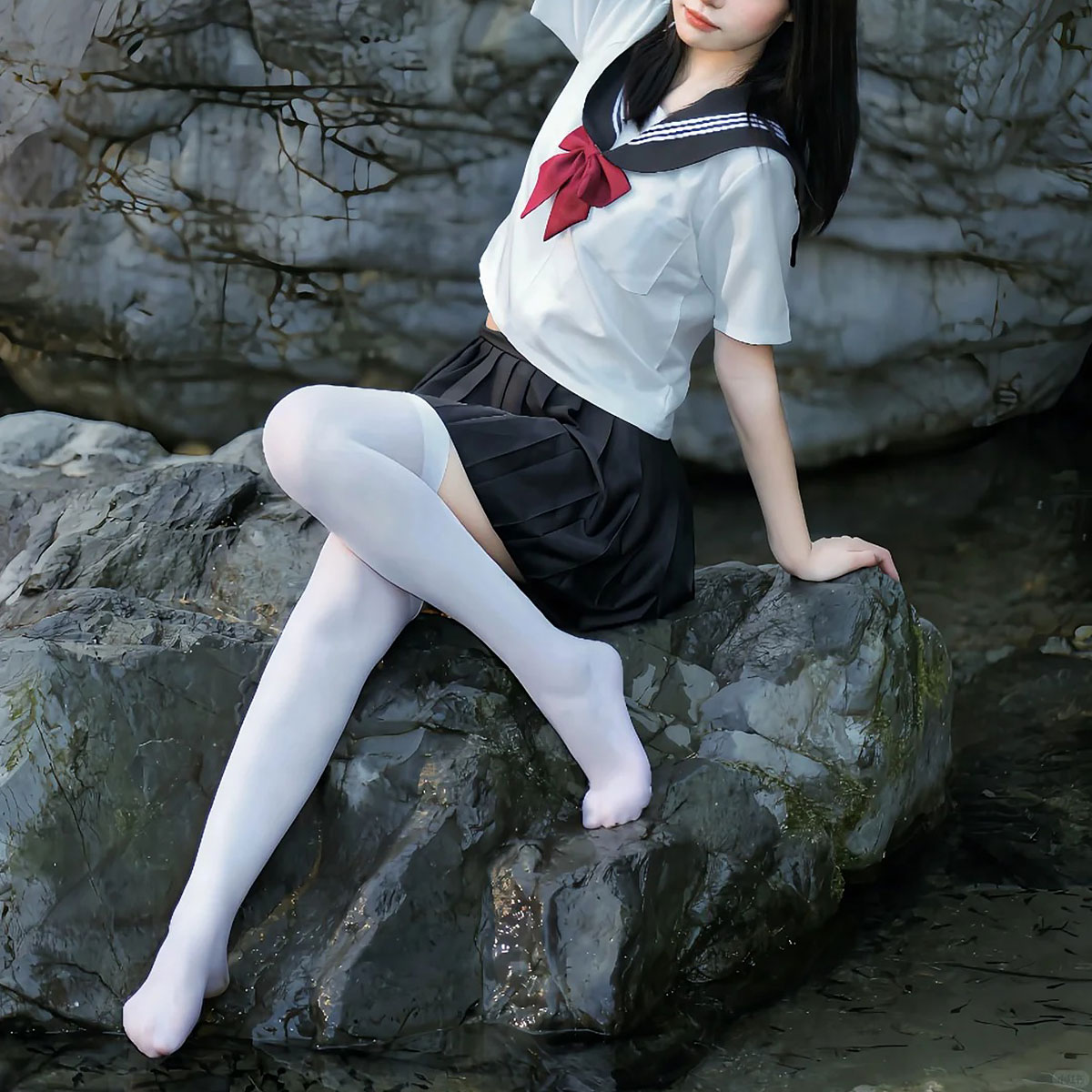 日系纯欲白丝小腿袜女天鹅绒春夏薄款黑色长筒袜丝袜jk袜子过膝袜
