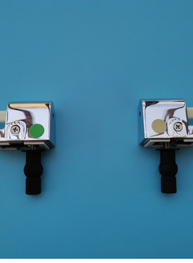 安华马桶盖配件铰链螺丝AB1327 1369 1396原装金属固定支架阻尼器