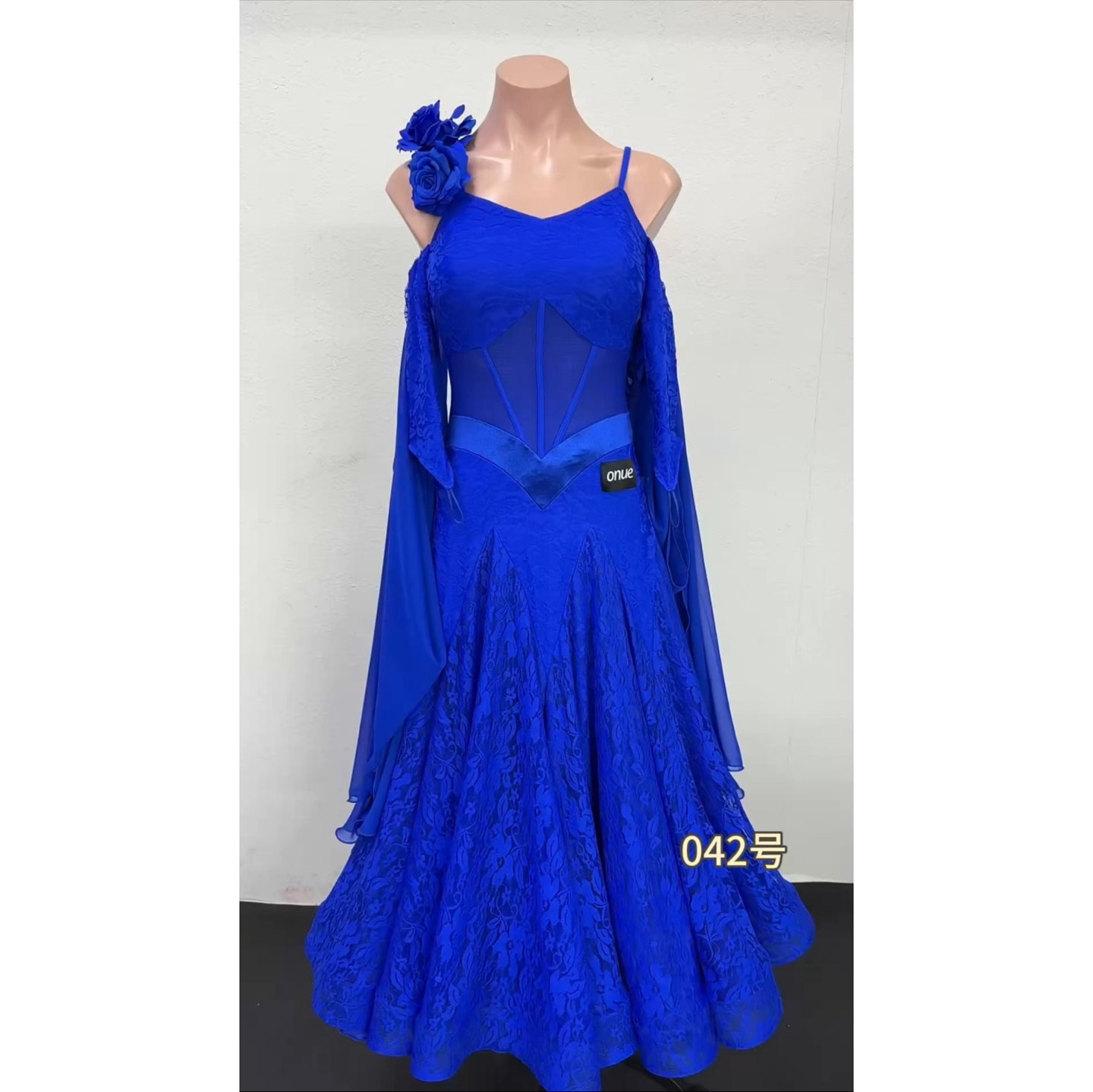 懒猫onue高端定制【MM042】摩登舞连衣裙专业国标舞华尔兹演出裙