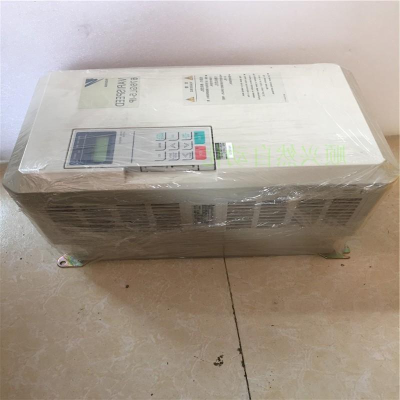 议价安川VARISPEED 676GL5-IP CIMR-L5IP4011电梯专用变频器实拍