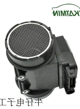 议价适用于马自达的带筒空气流量计  OE  G601--215 E5T50371