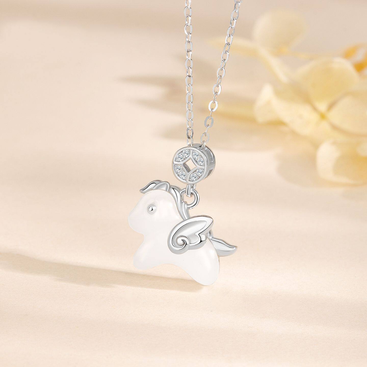 s925纯银马上有钱项链女士小飞马吊坠锁骨链可爱高级感精致送礼物