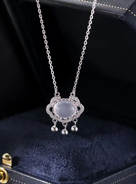 s925纯银白玉髓锁项链吊坠抖音