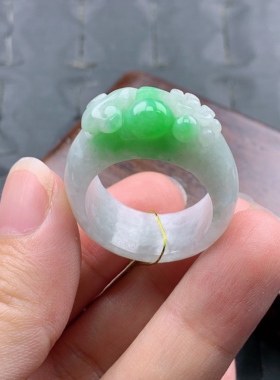 23号缅甸天然A货翡翠 T979 内径20.5/10.4/4mm 飘绿戒指有求必应