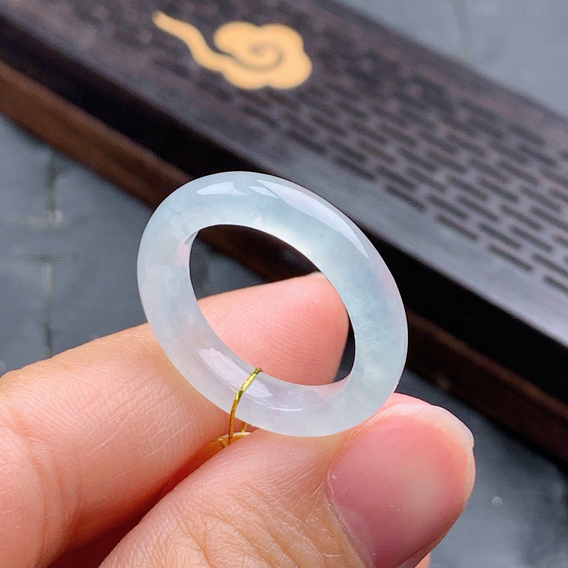 14号缅甸天然A货翡翠 T752 内径17.2/4/3.5mm 白冰起光戒指细条