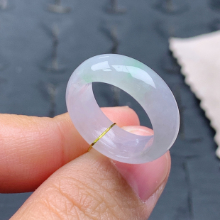 6.8 内径15.6 3mm淡果绿宽边戒指轮胎 10号缅甸天然A货翡翠T493