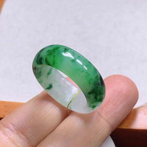 20号缅甸天然A货翡翠 T1154 内径19.4-8-3.8mm 冰绿戒指宽边
