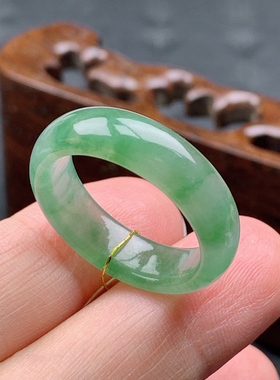 18.19号缅甸天然A货翡翠 T861 内径18.7/6.2/3.3mm 飘绿戒指