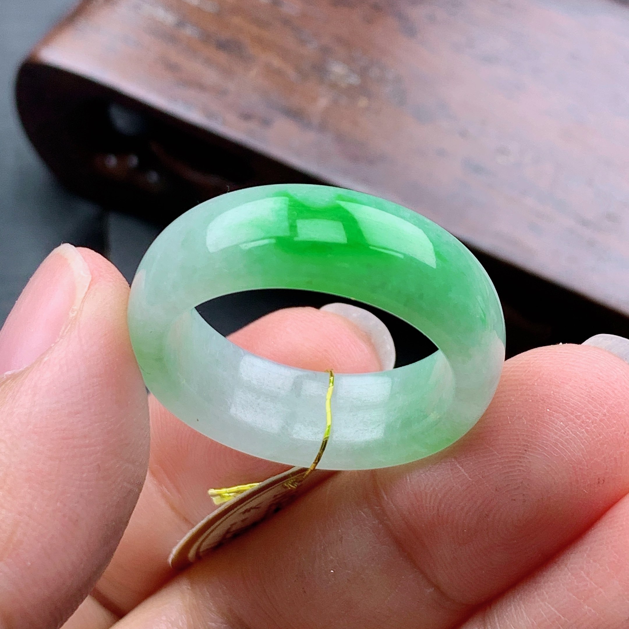 23-24号缅甸天然A货翡翠 T998 内径20.5/7.9/3.5mm 阳绿宽边戒指,珠宝/钻石/翡翠,戒指/指环,淘宝优惠券,粉丝福利购,淘宝优惠卷