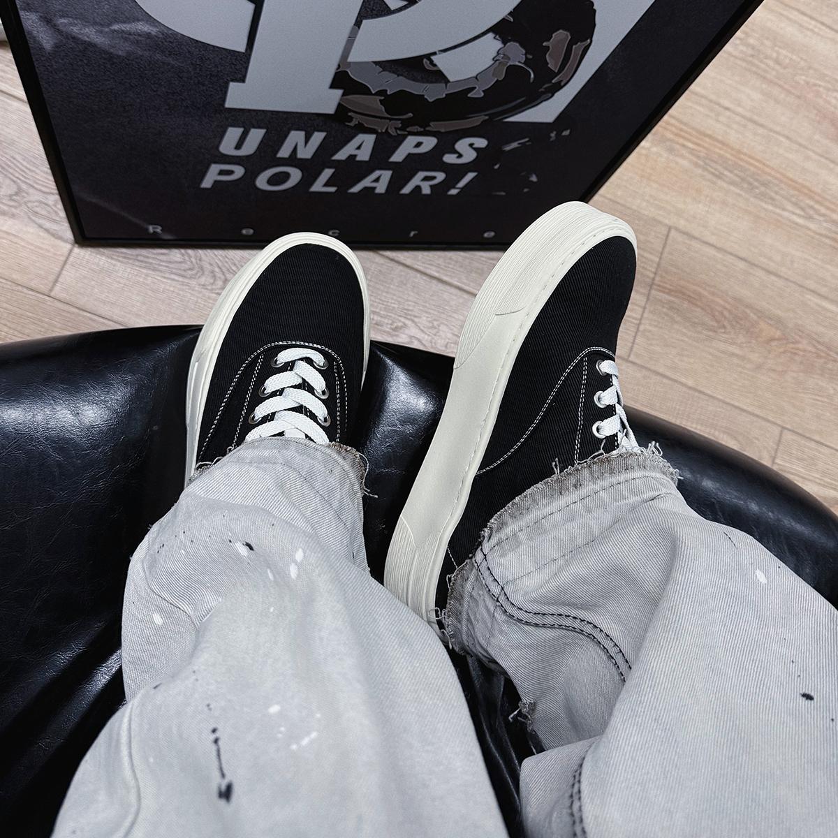 缉明线厚底板鞋高版帆布鞋黑白男