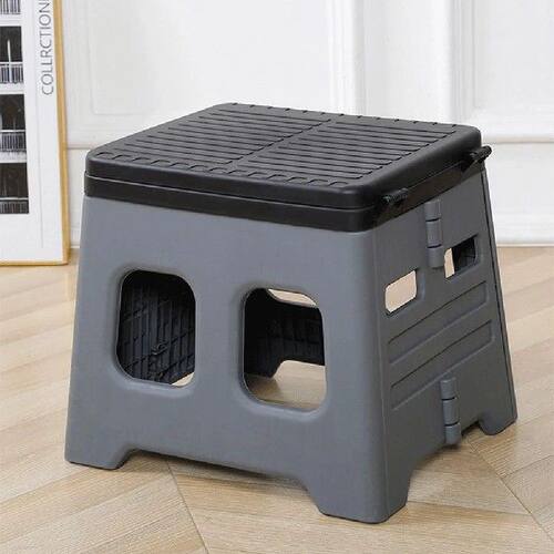 Portable Camping Toilet with Lid Travel Portable Potty