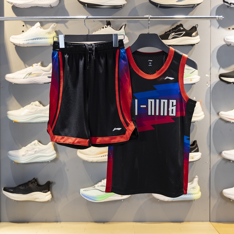 李宁短袖儿童透气宽松比赛套装