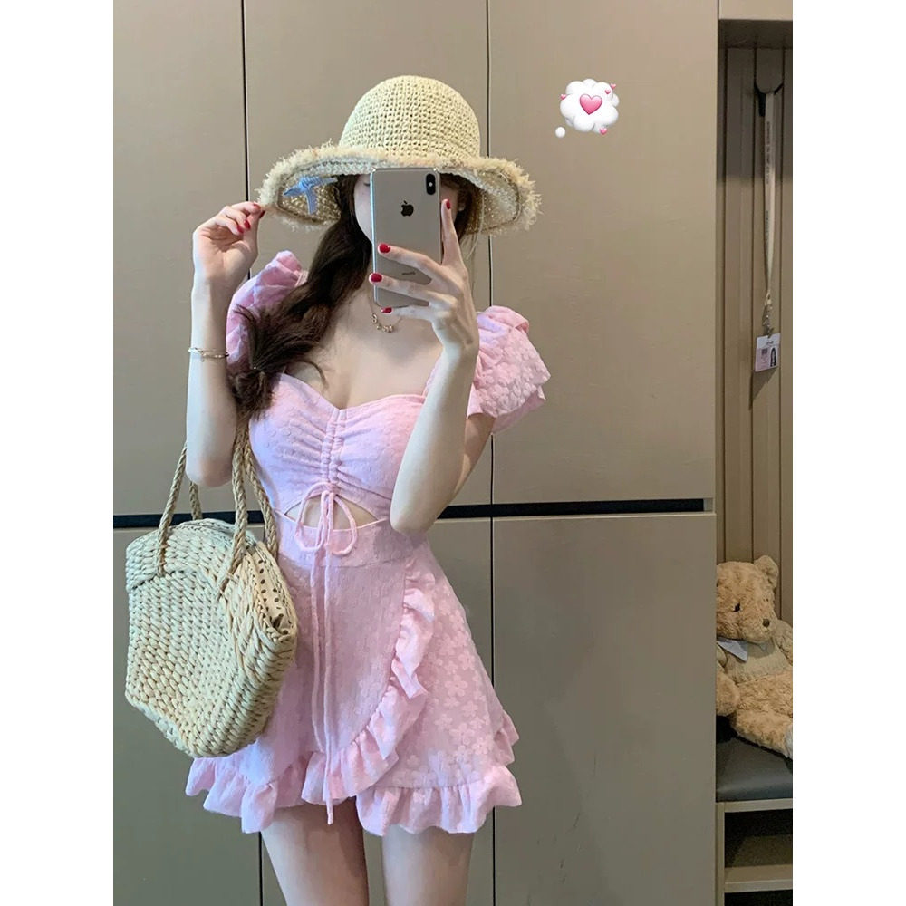 2026新款高级荷叶边泳衣女连体保守遮肉显瘦度假风甜美粉色女孩