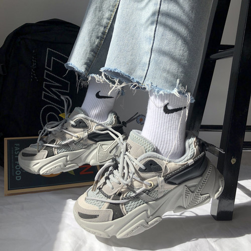 老爹鞋情侣港风潮复古百搭