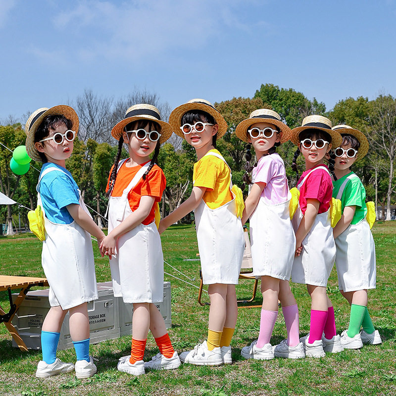 六一儿童演出服糖果色幼儿园毕业班服棉T恤背带裤啦啦队表演服装