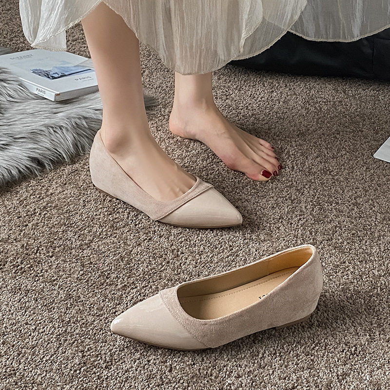 2026年新款法式气质裸色内增高尖头平底鞋女一脚蹬浅口百搭单鞋女