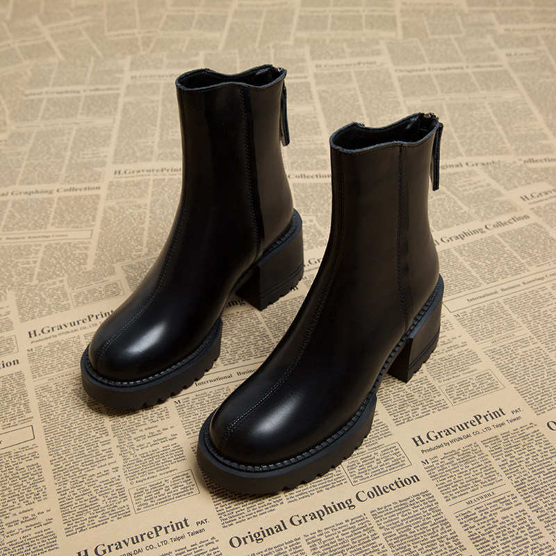 真皮马丁靴女2026新款小个子厚底高跟短靴粗跟法式英伦风瘦瘦靴女