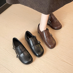 英伦风复古雕花加绒乐福鞋女2026年新款法式绒面雕花内增高小皮鞋