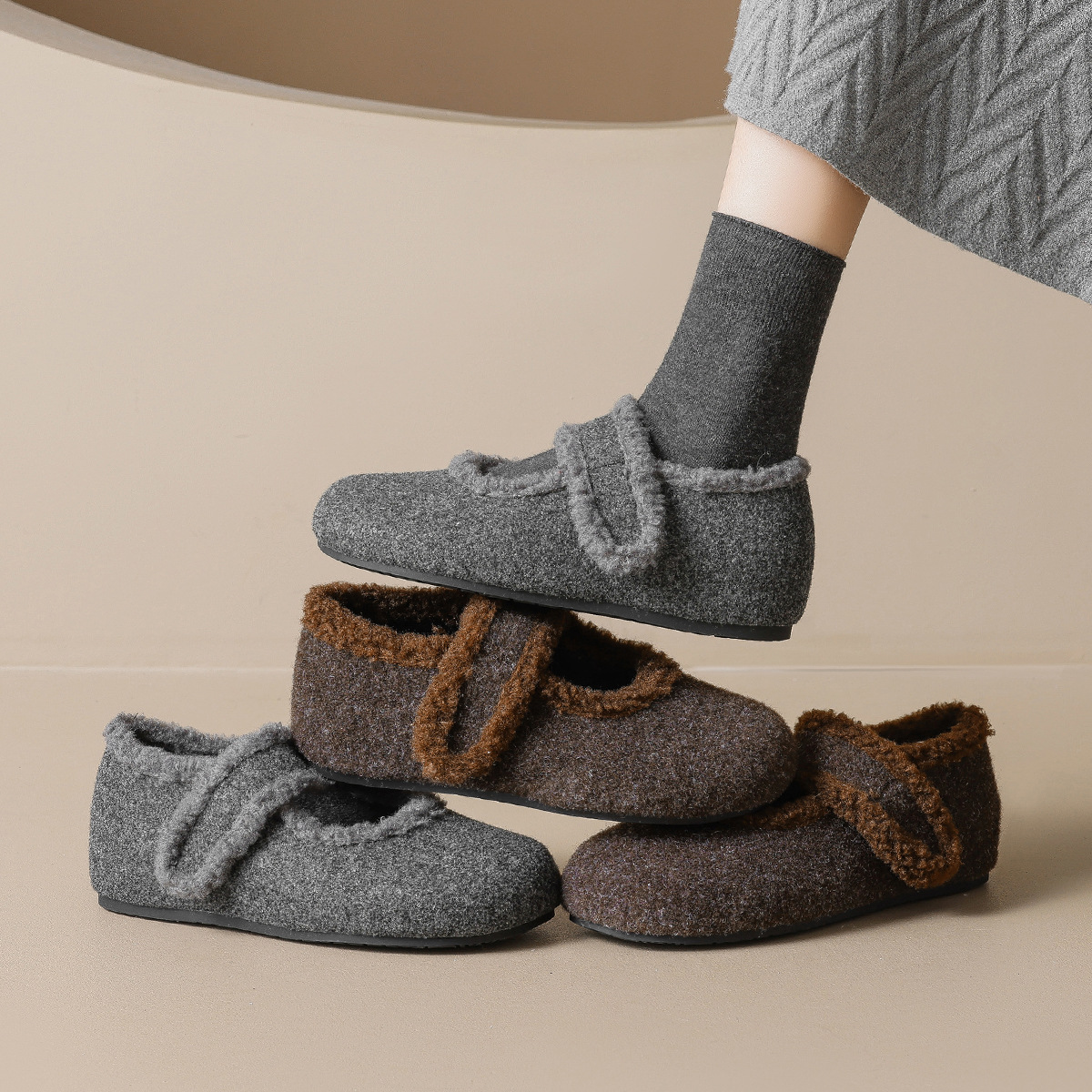 厚底内增高毛毛鞋女2026年新款一字扣外穿加绒棉鞋保暖玛丽珍女鞋