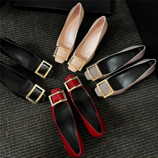 2025新款 方扣漆皮方头浅口单鞋 女粗跟中跟通勤百搭真皮鞋 女单鞋