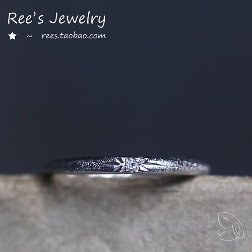 小众特殊闪沙工艺钻石18k金戒指