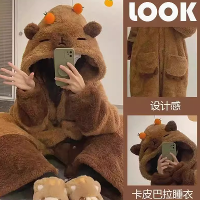卡皮巴拉睡袍女秋冬季珊瑚绒睡衣可爱加厚新款连体睡衣家居服