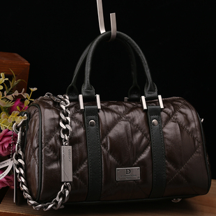 菱格头层牛皮单肩斜挎包 时尚 小D家专柜正品 真皮枕头女包2025新款